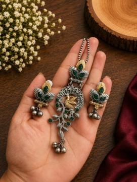 Premium Necklace Wholesale jewelry suppliers in Kolkata